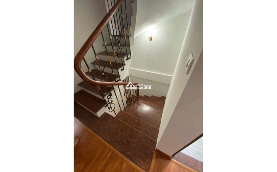 Tôi cho thuê nhà lô góc, mới,vỉa hè, 116m2- 5T, Nguyễn Thị Định_44 Tr